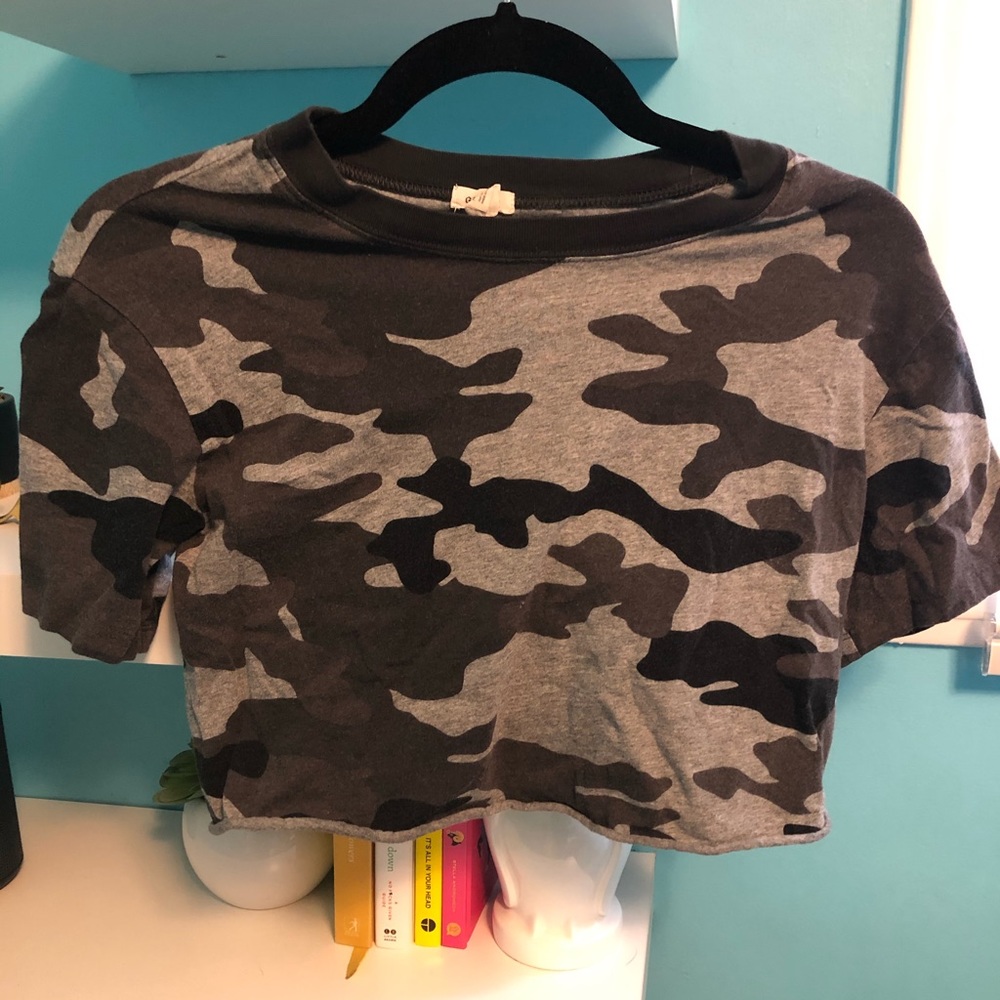 Crop top